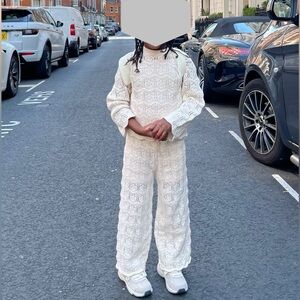 Zara Girls Crochet Open Knit Pant and Sweater Set 2PC Ivory Cream Size 5-6 EUC